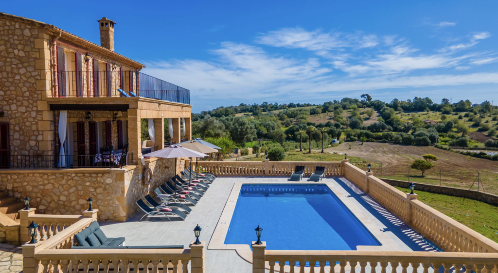 Herrliche Finca mit Meerblick und Ferienvermietungslizenz