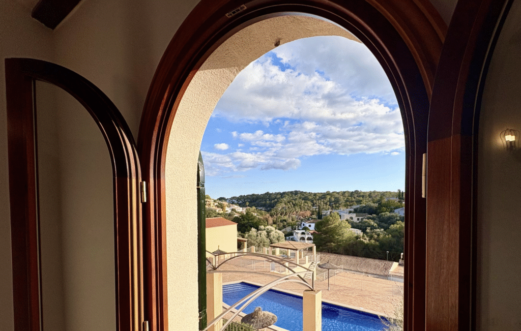 Tu pequeño oasis en el este de Mallorca – Estilo de vida mediterráneo en Cala Romàntica