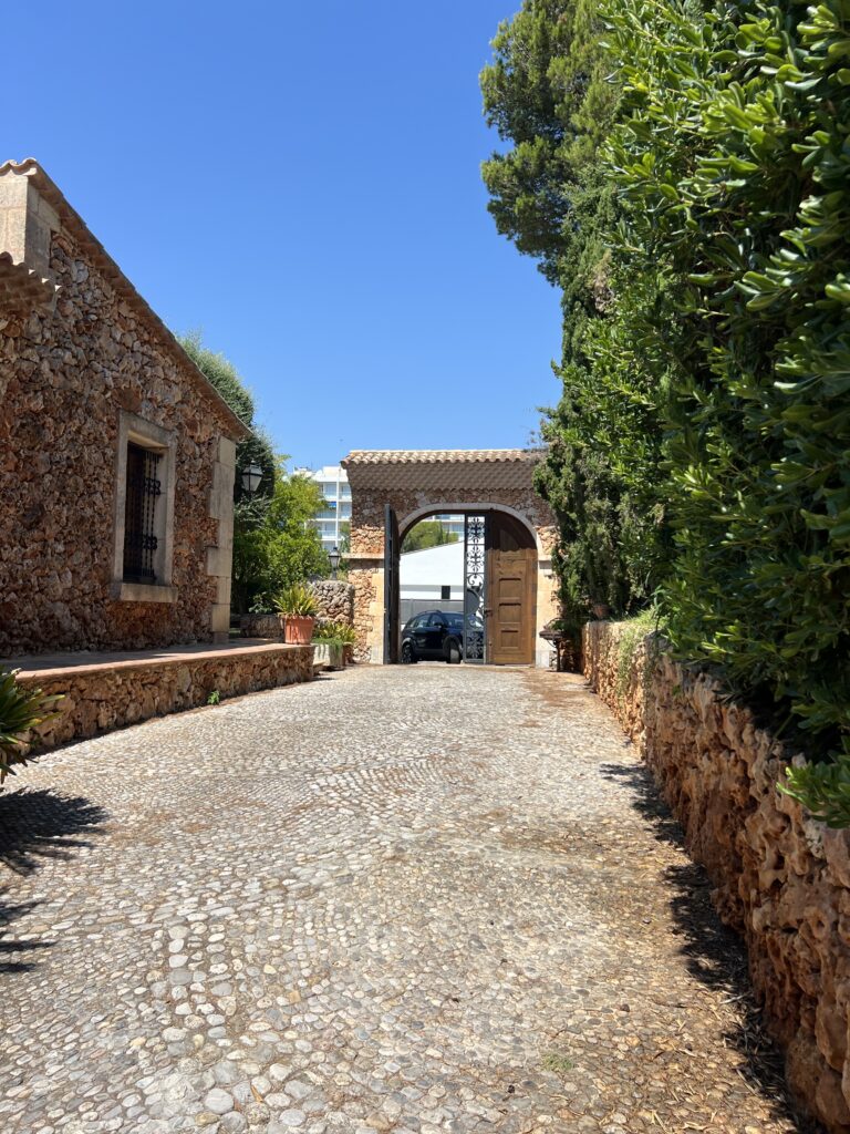 Mallorquinisches Juwel – Charmante Luxusfinca und ETV Lizenz